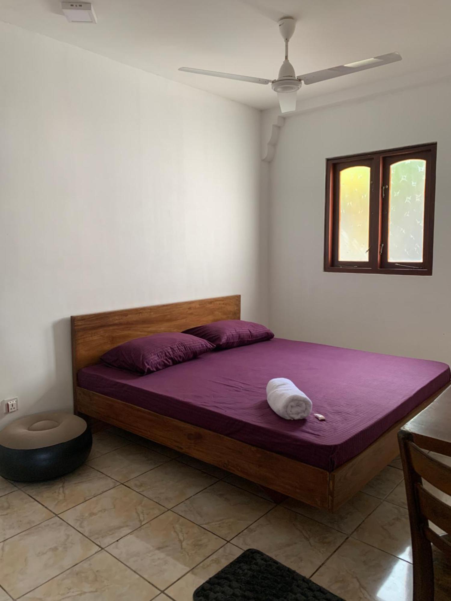 Bed and Breakfast La Fiesta Weligama Esterno foto